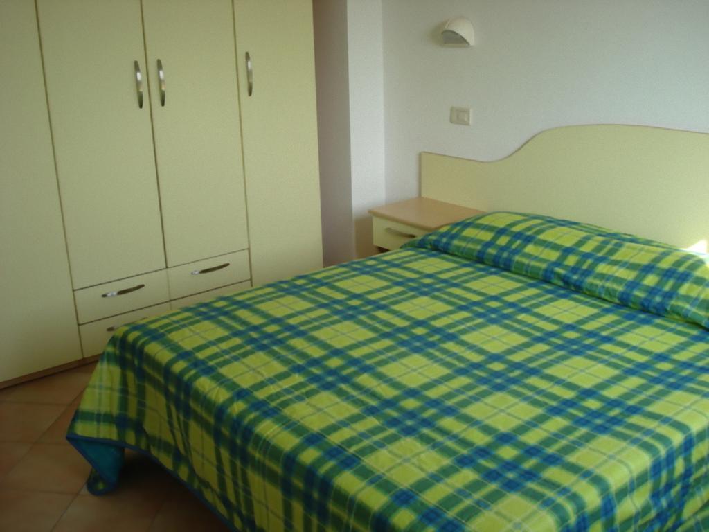 La Piana Di Calena Villa Peschici Room photo